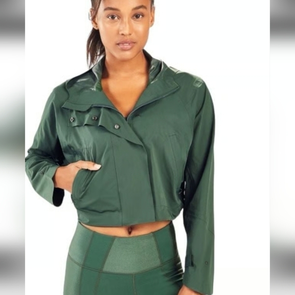 Fabletics Jackets & Blazers - FABLETICS Cropped Hooded Jacket – Green | Lightweight Performance Layer. Small